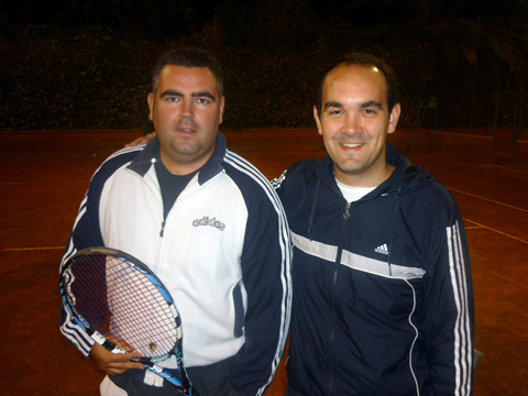 Luis Pérez, que desciende a Bronce, y José Urbano, que luchará por subir a Oro.