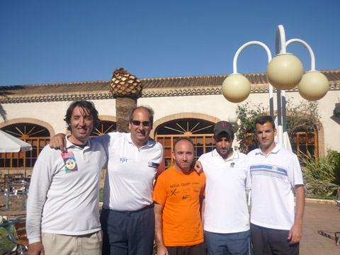 David Castelló y Luis Mediero junto a los alumnos del nivel 3 y 4. Juan Carlos Roig, Ricardo Rodríguez y José Luis Primo.